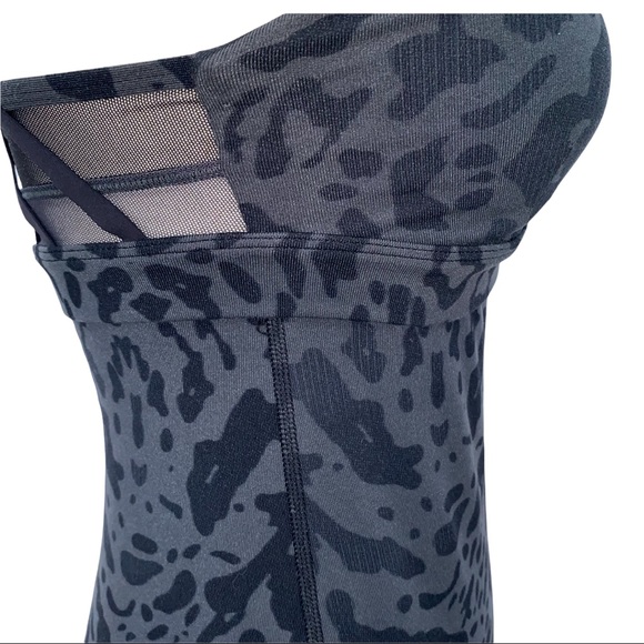 Lululemon Just Breathe Animal Print Strappy Tank, Size 4 - Picture 13 of 15